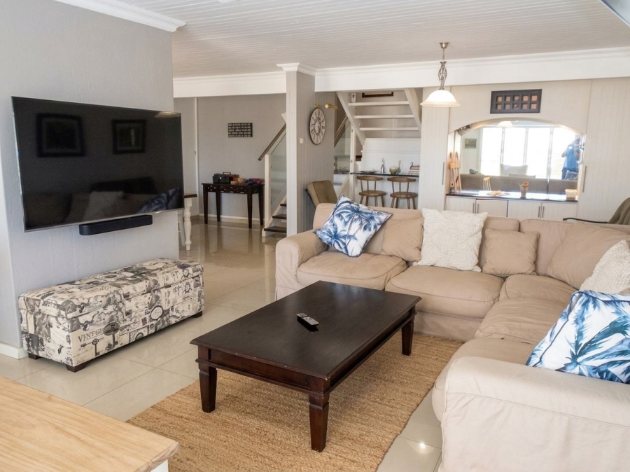 3 Bedroom Property for Sale in Kosmos North West